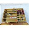 Image 2 : TACKLE BOX W/ LURES