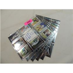 LOT 52 1999 BOWMAN CHROME BASEBALL CARDS