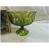 Image 2 : FAIRFIELD FOOTED CENTERPIECE