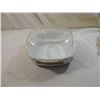 Image 2 : CLASSIC WHITE TEFLON 2 HARVEST TIME BAKEWARE