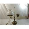 Image 3 : VINTAGE BRASS STUDENT LAMP