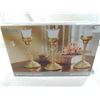Image 3 : 3 PIECE GOLD BAROQUE CROSS VOTIVES