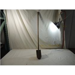 ANTIQUE PRIMATIVE SMASHER TOOL