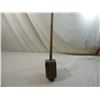 Image 3 : ANTIQUE PRIMATIVE SMASHER TOOL
