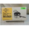 Image 1 : WEST BEND 1 QT. COVERED SAUCE PAN