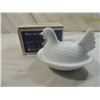 Image 1 : INDIANA GLASS HEN ON A NEST MILK GLASS