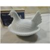 Image 2 : INDIANA GLASS HEN ON A NEST MILK GLASS