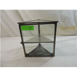 VINTAGE 2 TIER TRIANGLE GLASS BOX