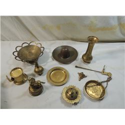 BOX LOT ASSORTED BRASS COLLECTIBLES
