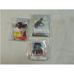 ASSORTED MIXED BASEBALL PLAYER CARDS SETS