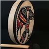 Image 2 : DAVID MUNGO KNOX (FORT RUPERT, BC) RAVEN, HAND PAINTED DRUM 13.5" DIAMETER.