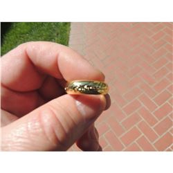 LORD OF THE RINGS THE BIG BANG THEORY SCREEN USED & MATCHED RING
