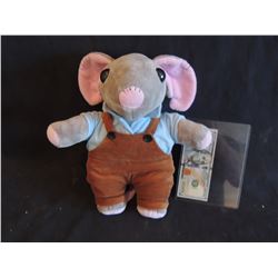 WORLD WAR Z PROTOTYPE SUBWAY SAM REPLICA TOY