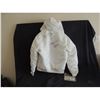Image 3 : ALIENS AVP WEYLAND INDUSTRIES CREW COAT? SIGNED BY CAST MEMBERS