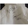 Image 4 : ALIENS AVP WEYLAND INDUSTRIES CREW COAT? SIGNED BY CAST MEMBERS