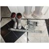 Image 2 : ALIEN SPACE SUIT FROM UNKNOWN PRODUCTION 1 WITH BOOTS GLOVES & BELT