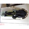 Image 1 : HALO ALIEN WARRIOR SPACE SUIT 2