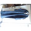 Image 1 : HALLOWEEN MICHAEL MYERS STUNT COVERALLS SIGNED BY WILLIAM FORSYTHE NO RESERVE!