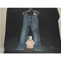 THE WALKING DEAD SCREEN USED BLOODY YEUN PANTS AND HAT