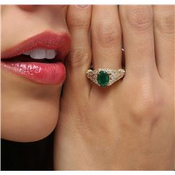 14KT Yellow Gold 1.25 ctw Emerald and Diamond Ring