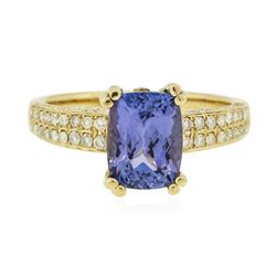 14KT Yellow Gold 2.44 ctw Tanzanite and Diamond Ring