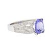 Image 2 : 18KT White Gold 2.42 ctw Tanzanite and Diamond Ring