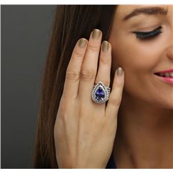 18KT White Gold 6.53 ctw Tanzanite and Diamond Ring