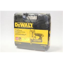 NEW DEWALT 18 GAUGE AIR STAPLER, IN CASE