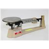 Image 1 : TRIPLE BEAM SCALE OHAUS BRAND
