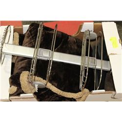 BOX OF MISCELLANEOUS BATHROOM SUPPLIES AND