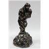 Image 1 : COUPLES EMBRACE STATUE