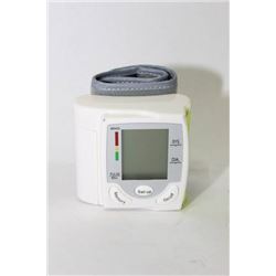 NEW WRISTBAND ELECTRIC BLOOD PRESSURE MONITOR