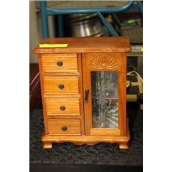TALL JEWELLERY BOX WITH CONTENTS