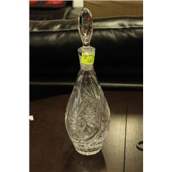 PINWHEEL CRYSTAL DECANTER, BROKEN STOPPER