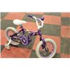 Image 1 : PRINCESS GIRLS BIKE W/ TRAINING WHEELS