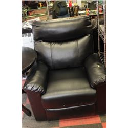 BLACK LEATHERETTE ELECTRIC RECLINING CHAIR