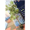 Image 1 : SHOWHOME ARTIFICIAL PLANT