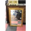 Image 1 : GOLD DECOR MIRROR