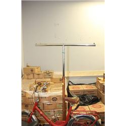 CLOTHING RACK