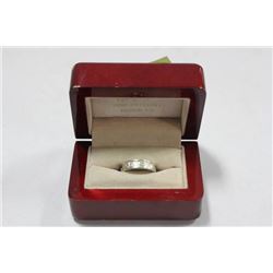 .925 SILVER RING - SIZE 7