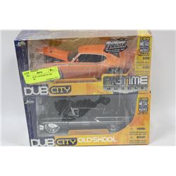 NEW PAIR OF 1:24 DUBCITY DIE CAST CARS