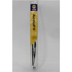 PAIR OF NAPA 60--018  WIPER BLADES