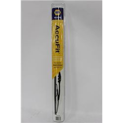 PAIR OF NAPA 60-018 WIPER BLADES