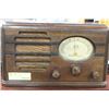 Image 1 : ANTIQUE NORTHERN ELECTRIC BATTERY OPERATED RADIO