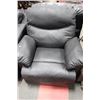 Image 1 : BLACK LEATHERETTE RECLINING SOFA CHAIR