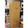 Image 1 : OAK STYLE PANTRY  25"x15"x71"T