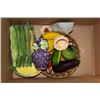 Image 1 : BOX OF CERAMIC VEGETABLES/DISHES