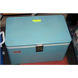 VINTAGE COLEMAN COOLER