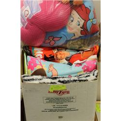 DISNEY POSTER & 9 THROW PILLOWS INCLUDING