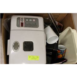 BOX WITH BREADMAKER AND OTHER HOUSEHOLD ITEMS